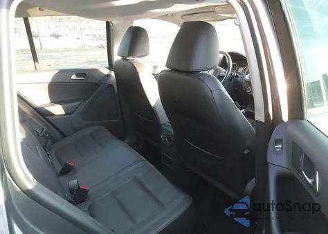 2014 Volkswagen Tiguan R-Line/S/Se/Sel z USA, uszkodzony, nr VIN WVGAV3AX1EW547510